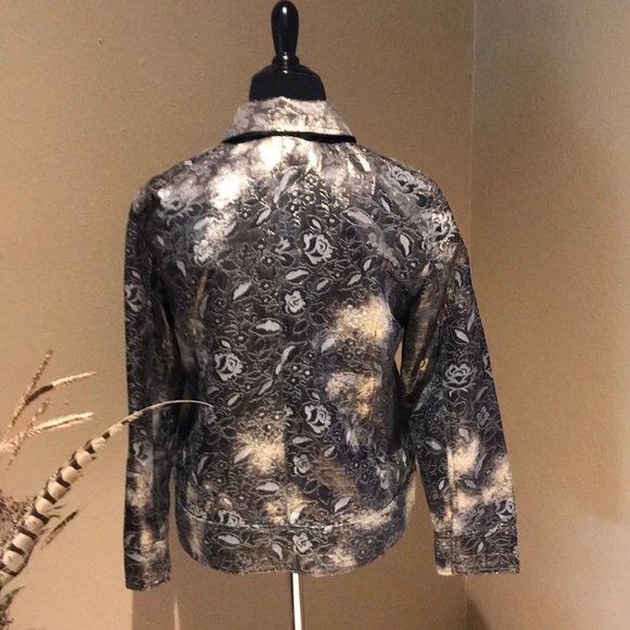 Jacket - Picture 2 of 3